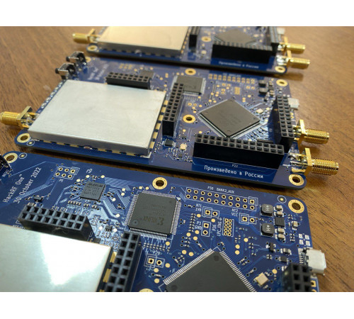 SDR HackRF One R9C — полнофункциональный приёмопередатчик 1 МГц – 6 ГГц